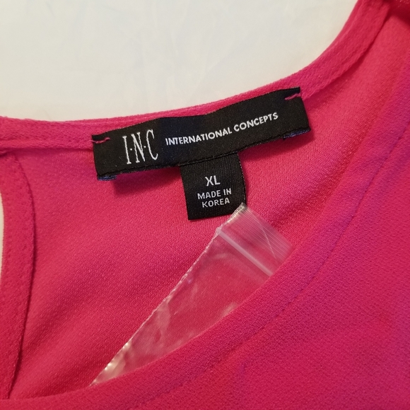 Hot Pink Top NWT - Picture 2 of 5